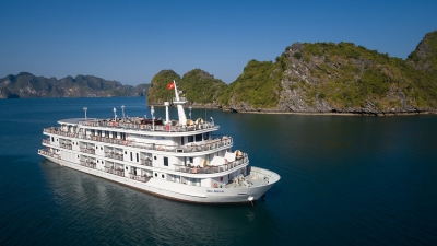 5halong bay 1 2 overnight cruise 2